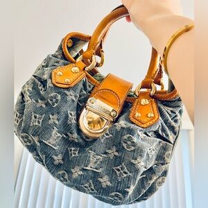 Louis Vuitton Denim Pleaty